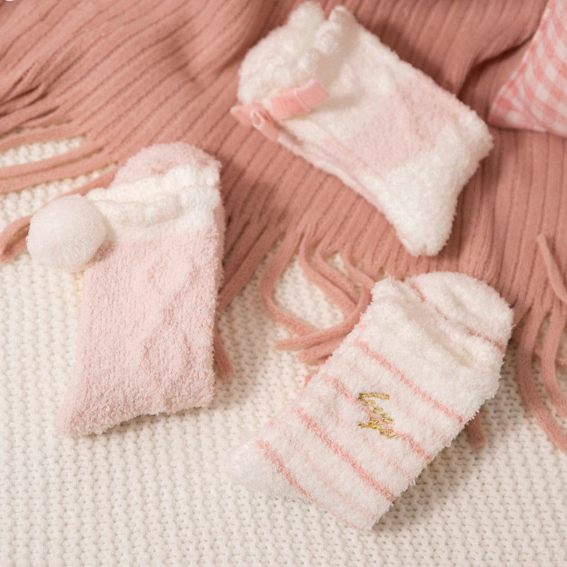 3-Pack rosa Muster-Kuschelsocken Gift Set